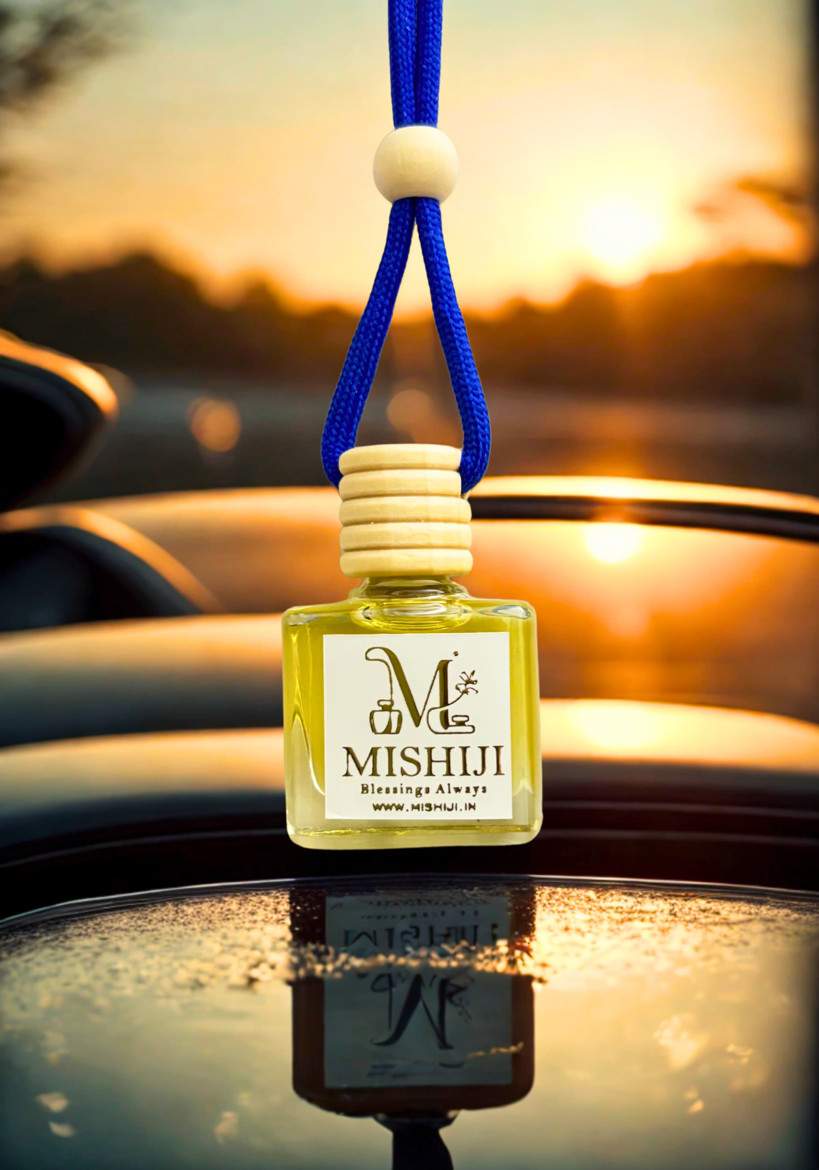 Blue Moon thumbnail 2